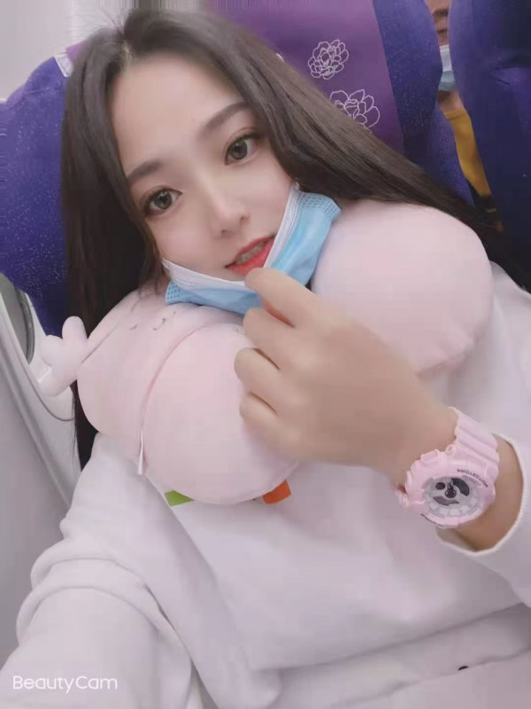 清纯可爱丰满妹妹